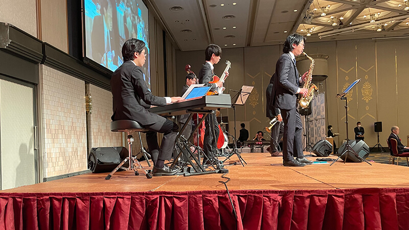 神戸ポートピアホテル 大和田にてジャズバンドの演奏依頼