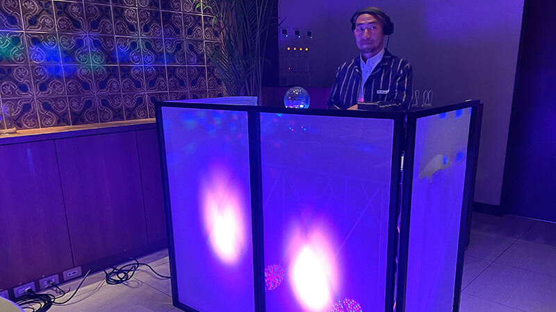 THE OAK GARDENを貸し切って開催されたDJパーティー