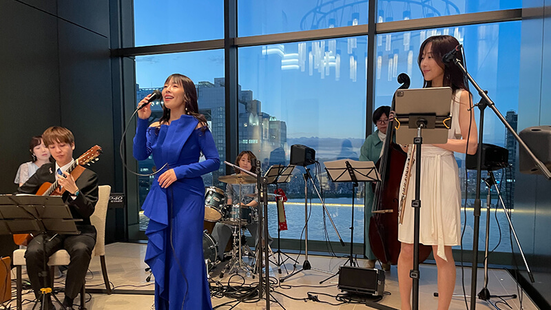 ウォルドーフ・アストリア大阪のチャペルで企業の納涼会